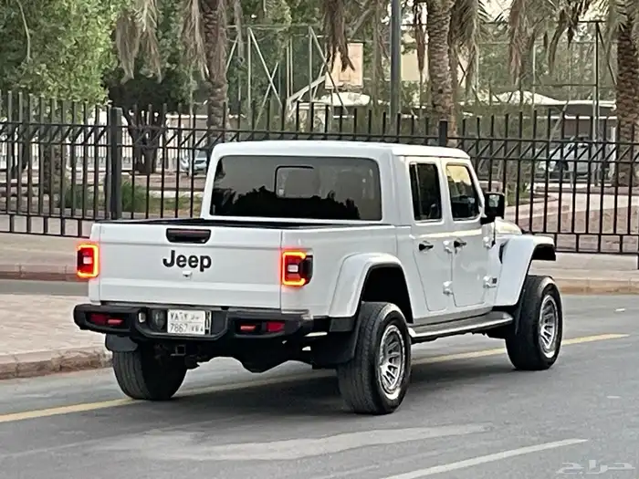 جيب رانجلر جلاديتور 2021 روبيكون فل كامل بحال الوكاله 23