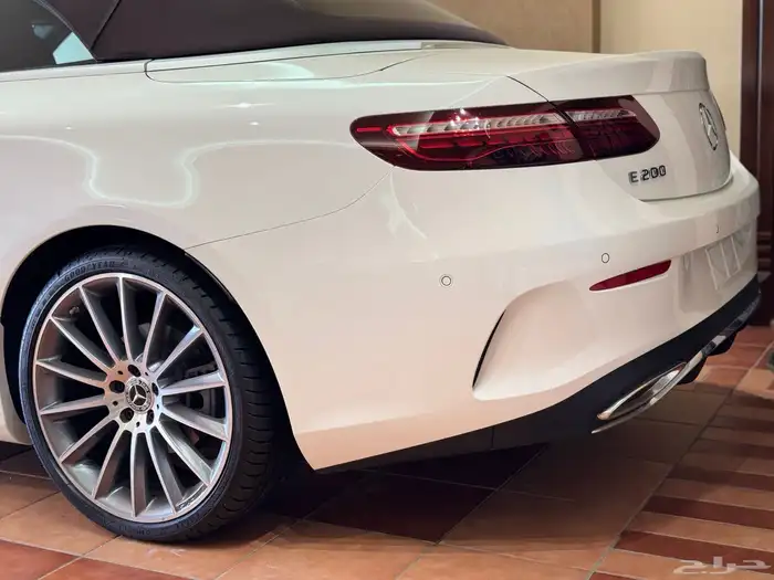 مرسيدس E200 AMG كشف 2023 فقط 3 الاف كم اخو الجديد 34