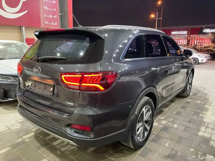 كيا سورنتو 2019 5 ركاب نص فل ( ديزل ) 2.0D 4