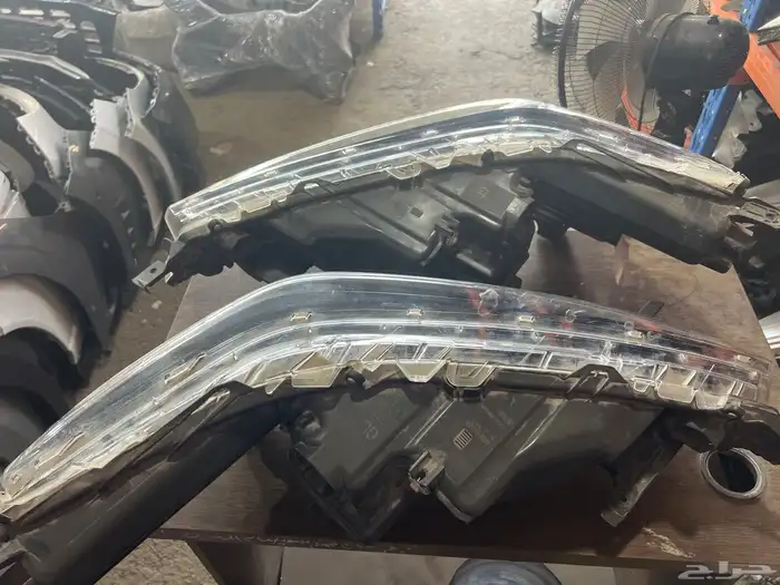 طقم شمعات تيوتا فيلوز اصلي وكاله 2024 2025 3