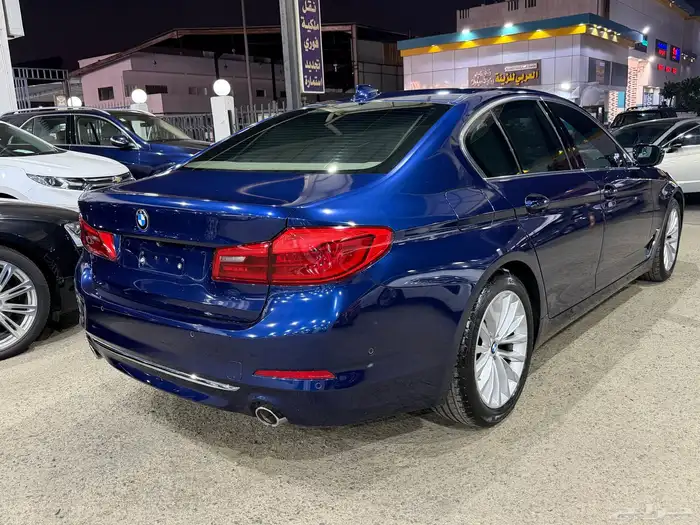 بي ام دبليو الفئة الخامسة 520i 2019 10