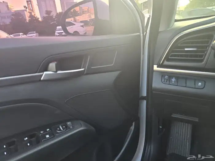 اللنترا 2020 وارد كوريا 12