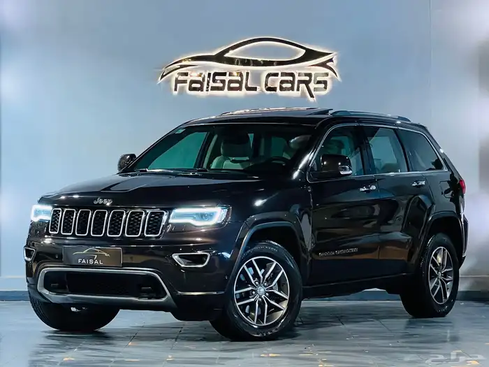 شيروكي 2017 لميتيد V8 بحاله ممتازه 2