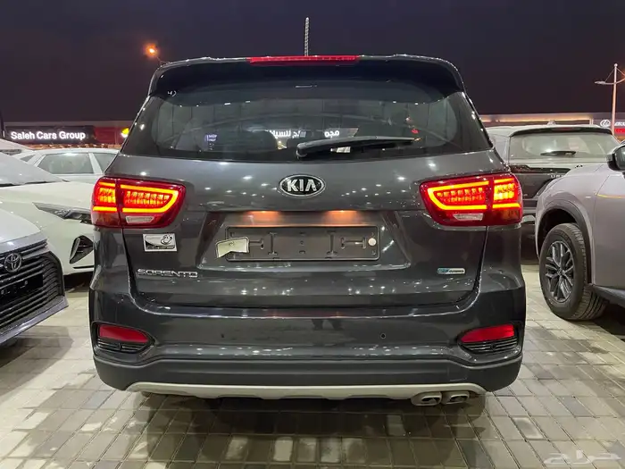 كيا سورنتو 2019 5 ركاب نص فل ( ديزل ) 2.0D 6
