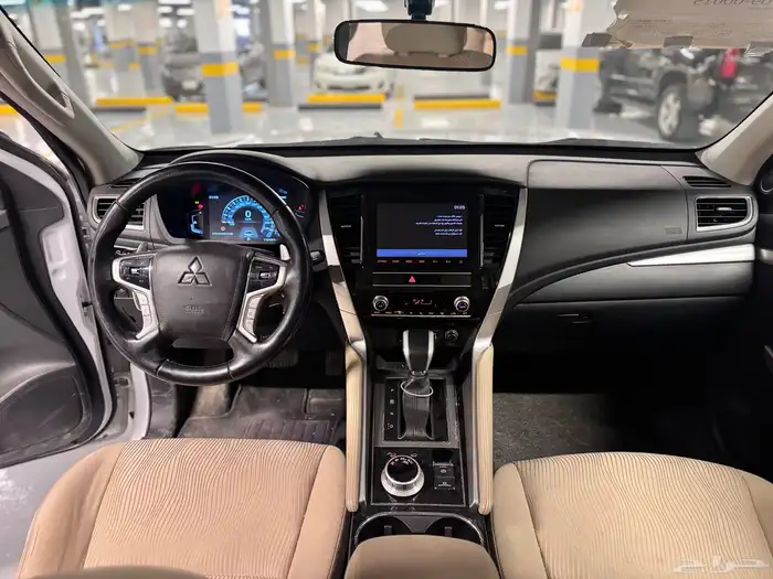 ميتسوبيشي مونتيرو موديل 2021 سبورت 13