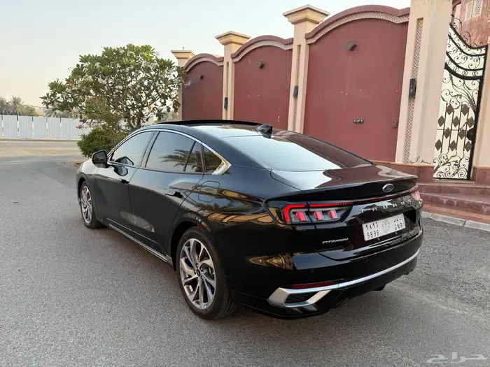 فورد تورس تيتانيوم فل كامل 2025 شبه جديد 2