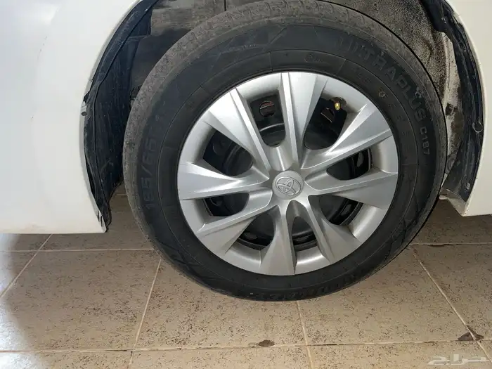 طيس كورولا من 2013-2018 0