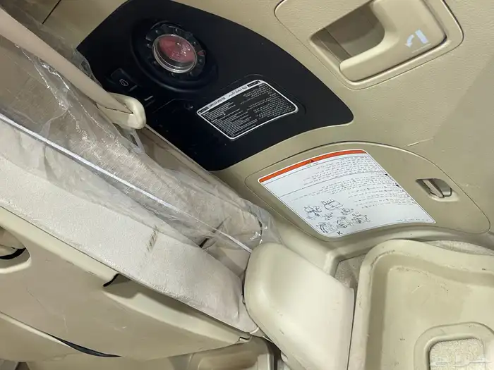 جيب لاندكروزر موديل 2017 وارد عبداللطيف جميل 11