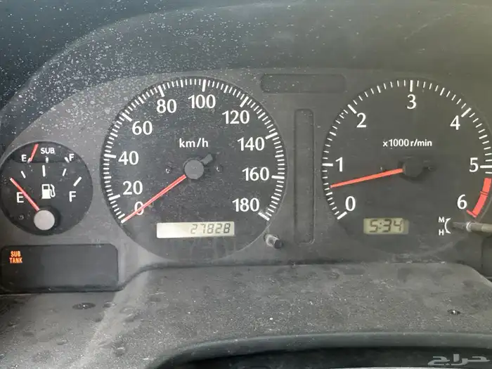 لعشاق النوادر شاص نيسان مخزن 6