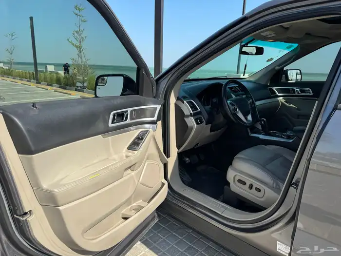 للبيع فورد اكسبلورر 2013 فل دبل 16