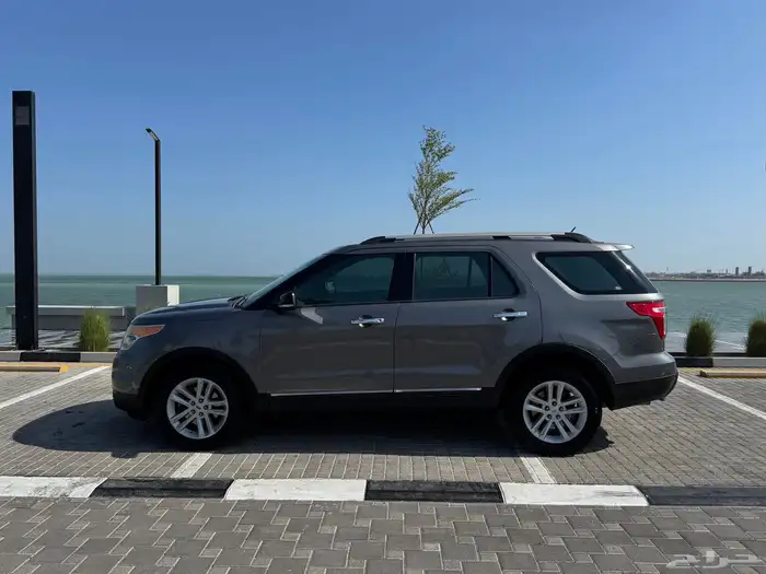 للبيع فورد اكسبلورر 2013 فل دبل 2