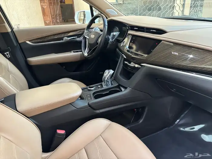 كاديلاك بلاتينيوم XT6 2020 فل الفل مواصفات نادره 10