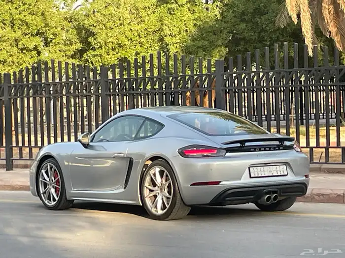 بورش كايمن S 718 2017 نظيف جدا منوة المستخدم 9