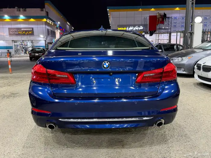 بي ام دبليو الفئة الخامسة 520i 2019 9