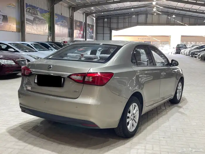 إم جي 360 موديل 2019 5