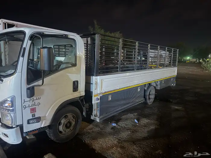 يوجد لدينا دينه 6 متر توصيل جميع مناطق المملكه 0