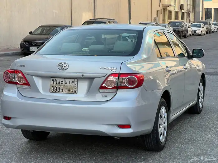 تويوتا كورولا موديل 2013 قمة النظافه 10