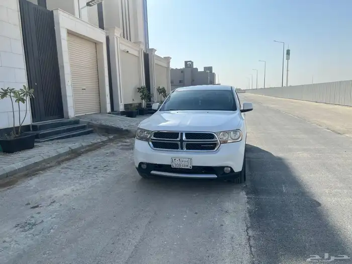 سياره دوج درانقو 2013 5
