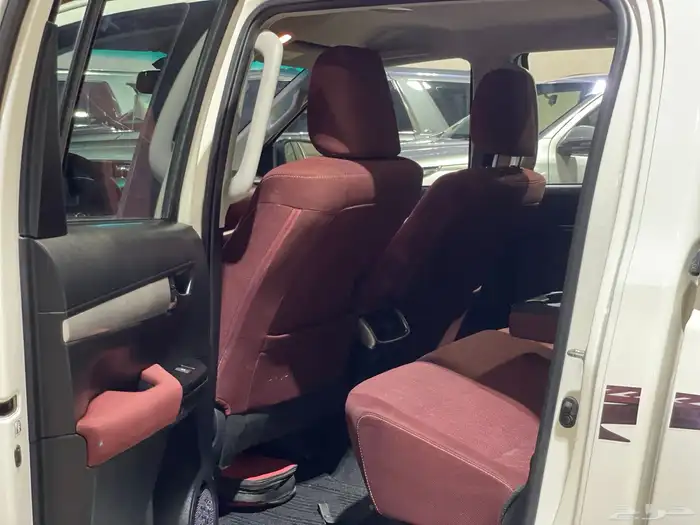 تويوتا هايلوكس 2023 ممشى 48 الف شرط الشرط فل ديزل 14