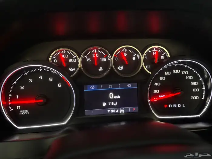 شيفروليه سلفرادو تريل بوس z71 2020 35