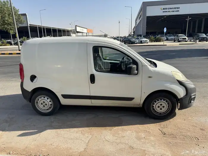 فان بضاعة فيات 2