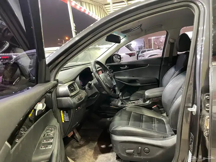 كيا سورنتو 2019 5 ركاب نص فل ( ديزل ) 2.0D 8