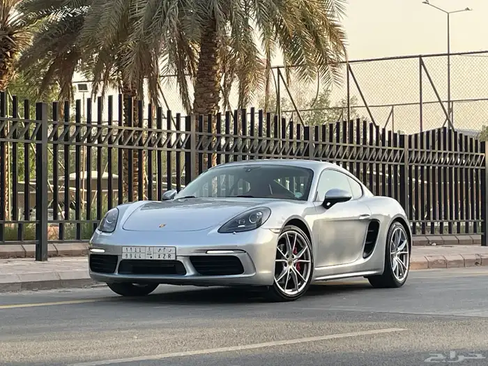 بورش كايمن S 718 2017 نظيف جدا منوة المستخدم 1