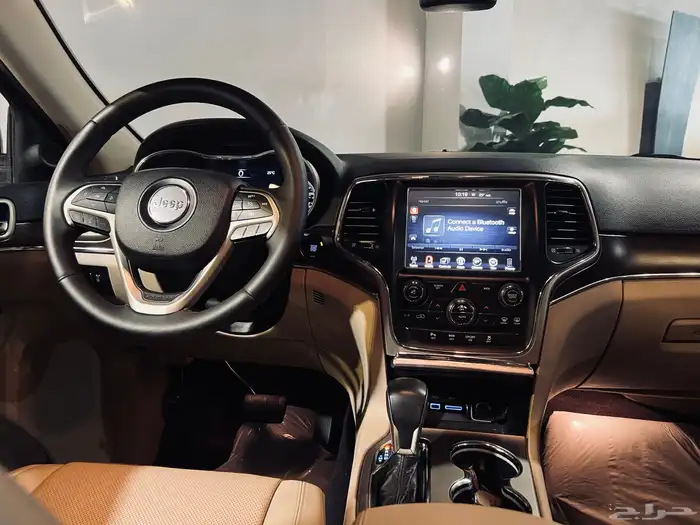 شيروكي 2017 لميتيد V8 بحاله ممتازه 14