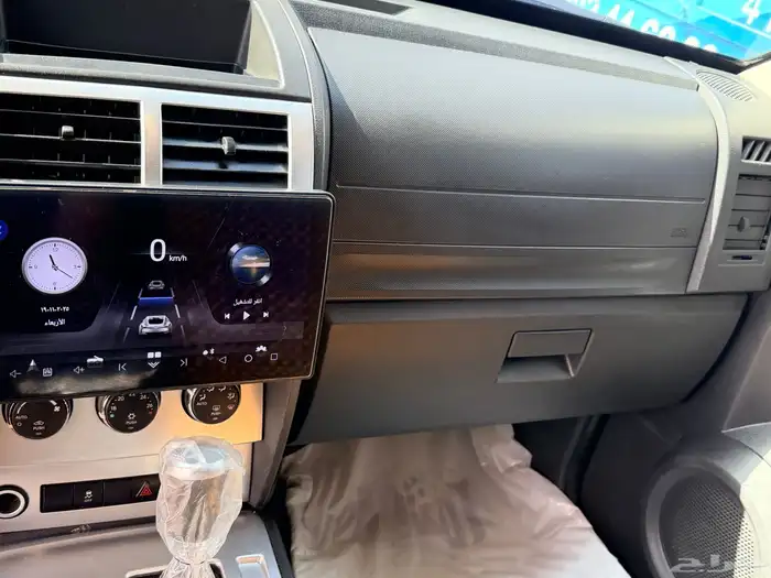 دودج نيترو 2011 10