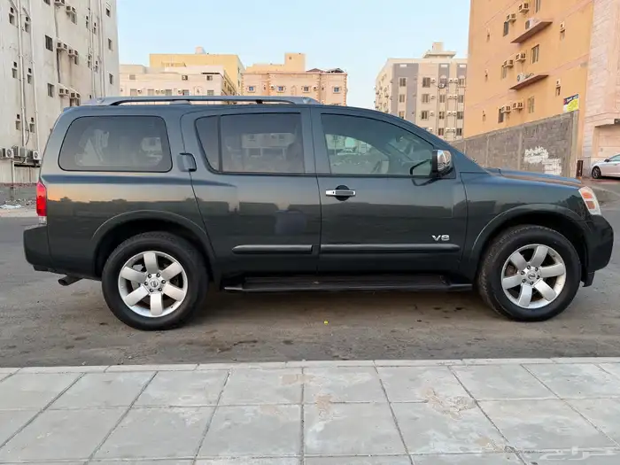 جيب ارمادا2009مخزن 6