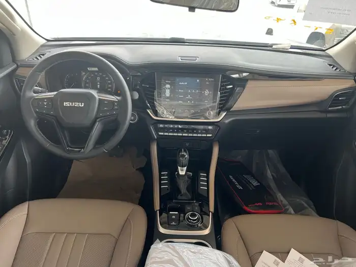 ايسوزو MUX 2025 فل كامل وارد العيسي 7