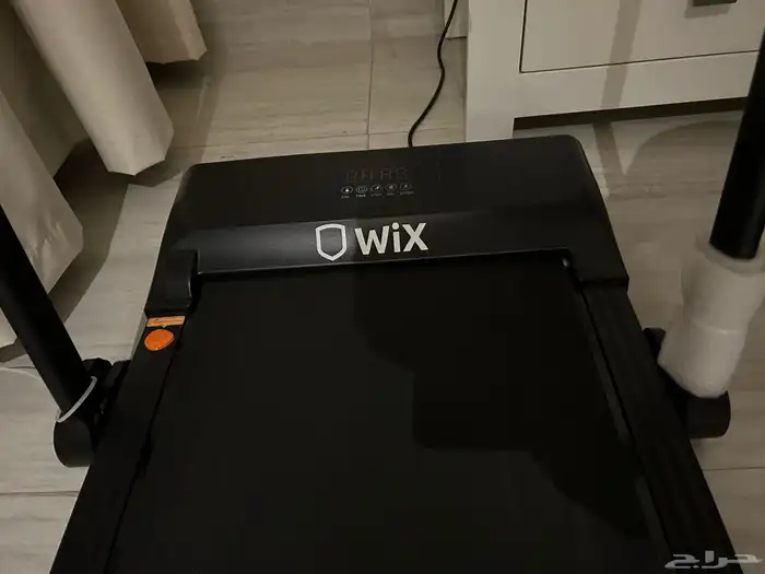 سير رياضي WIX 1