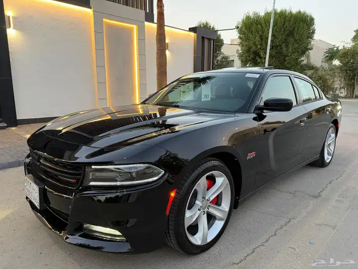 دوج تشارجر RT 2016 فل هاوس هيمي 8 سلندر بحالة الوكاله 74
