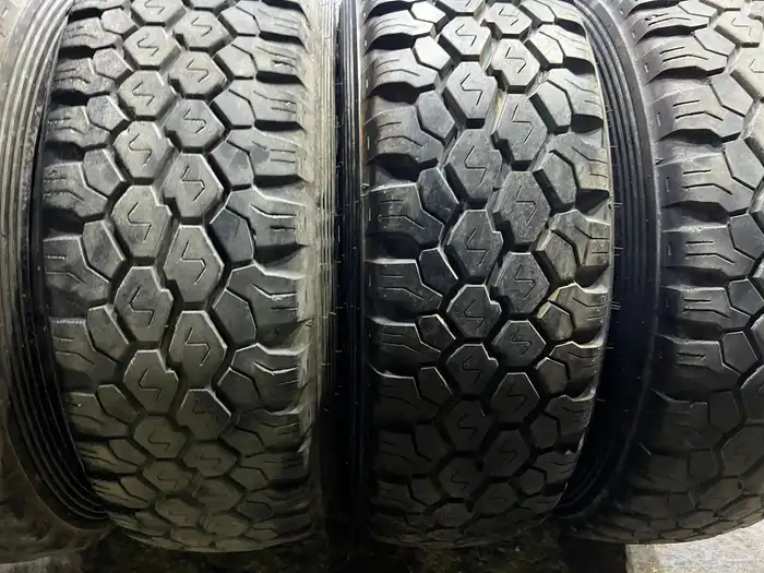 كفرات دلوب  لبنه 245.75.17مع جنوط ديازل اصلي و كاله شد بلد 22