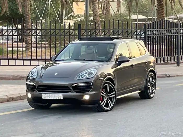 بورش كايين S 2013 فل كامل نظيف جدا منوة المستخدم 1