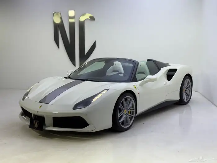 فيراري 488 spider 1