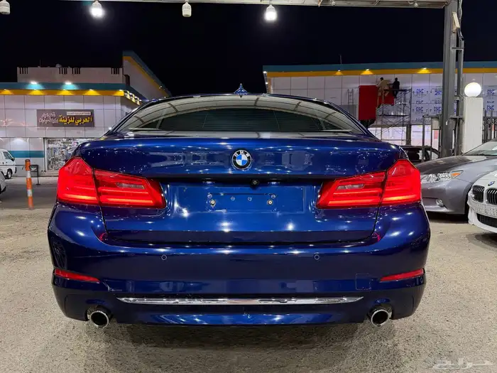 بي ام دبليو الفئة الخامسة 520i 2019 14