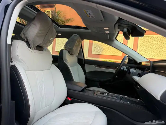 فورد تورس تيتانيوم فل كامل 2025 شبه جديد 20