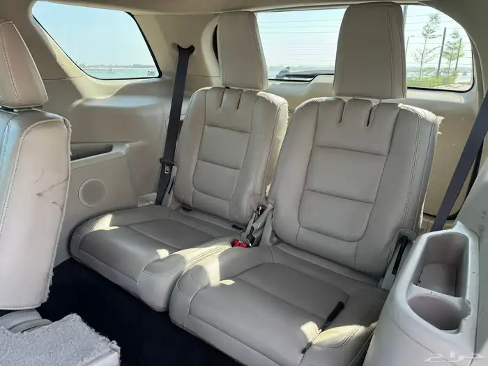 للبيع فورد اكسبلورر 2013 فل دبل 22