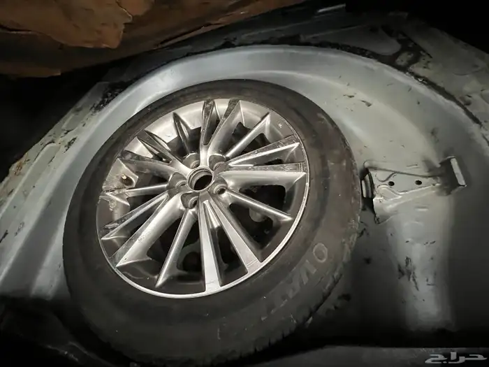 للبيع كورلا فل كامل موديل 2014 بصمه في نجران 6