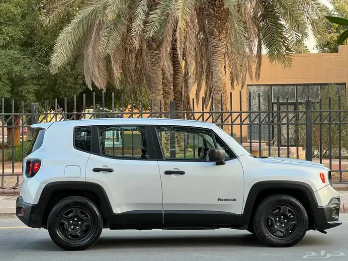 جيب رينيجيد 2016 3