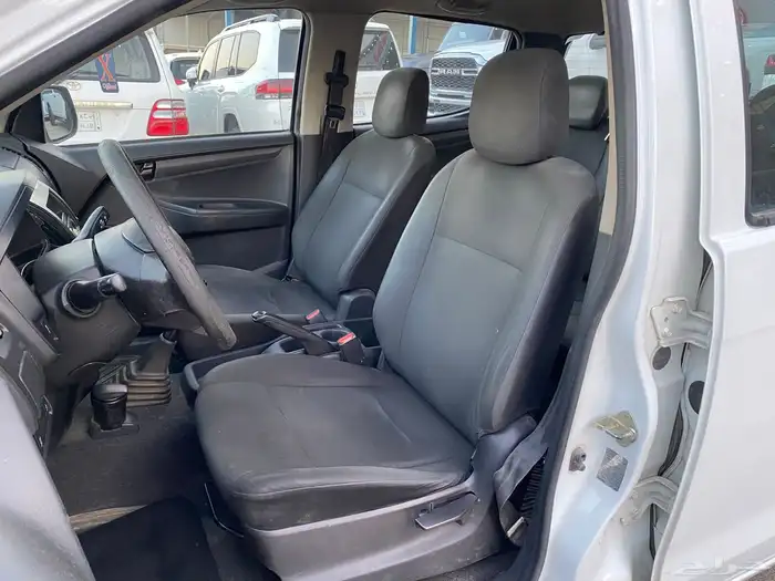 ايسوزو ديماكس بكب غمارتين 2020 8