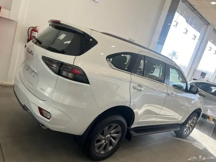 ايسوزو ام يو اكس فل كامل 2024 بدون دبل ديزل 1