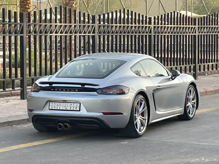 بورش كايمن S 718 2017 نظيف جدا منوة المستخدم 27