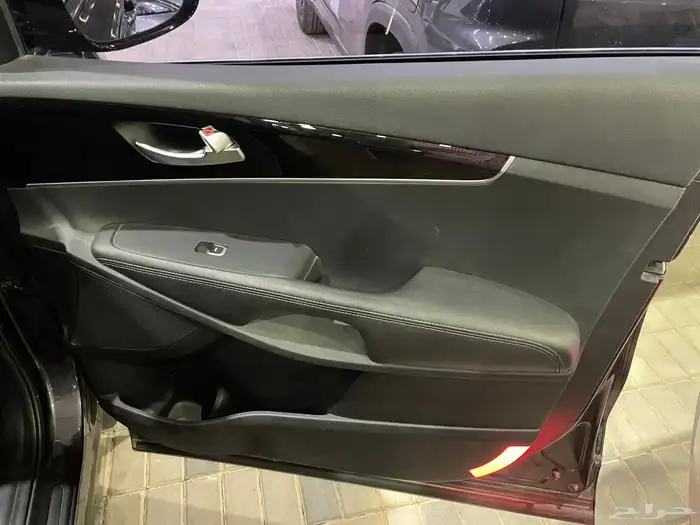 كيا سورنتو 2019 5 ركاب نص فل ( ديزل ) 2.0D 16