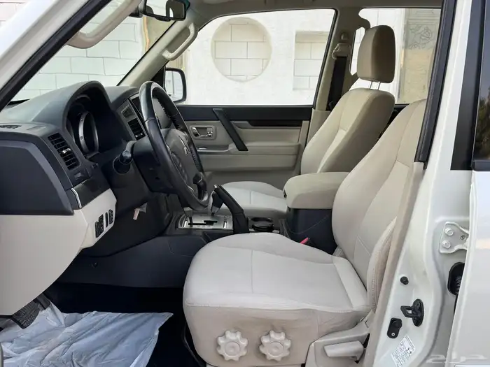 ميتسوبيشي باجيرو 2020 14