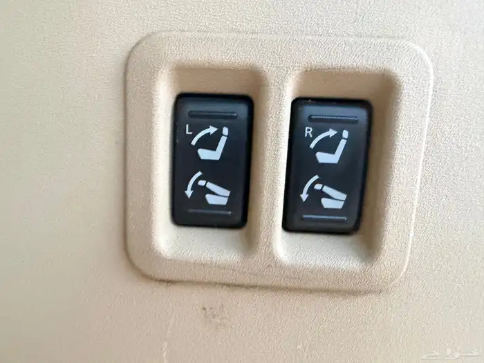 جيب ارمادا2009مخزن 33