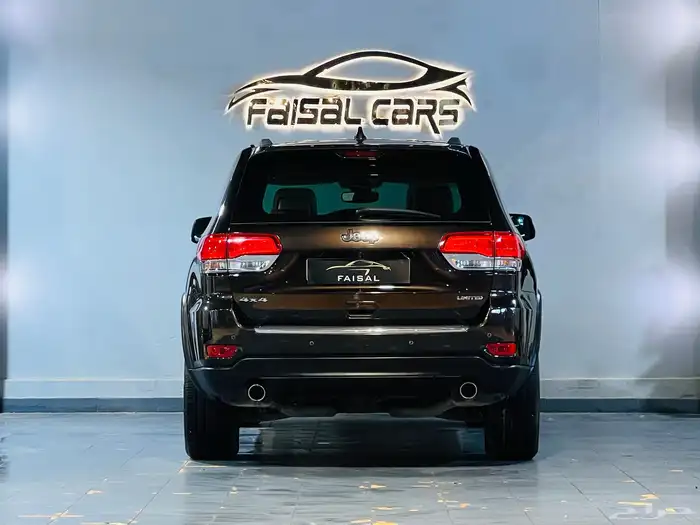 شيروكي 2017 لميتيد V8 بحاله ممتازه 3