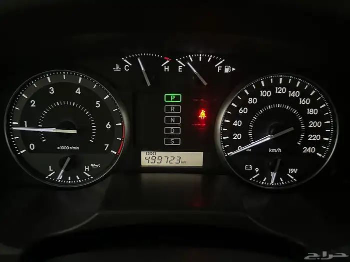 لاندكروزر هدد GX 2014 بريمي فتحه قير تماتيك شرط 18