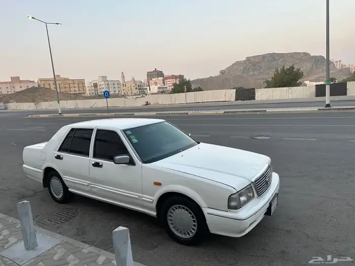 للبيع سدرك سيدرك موديل 2000 نظيفة جدا 1